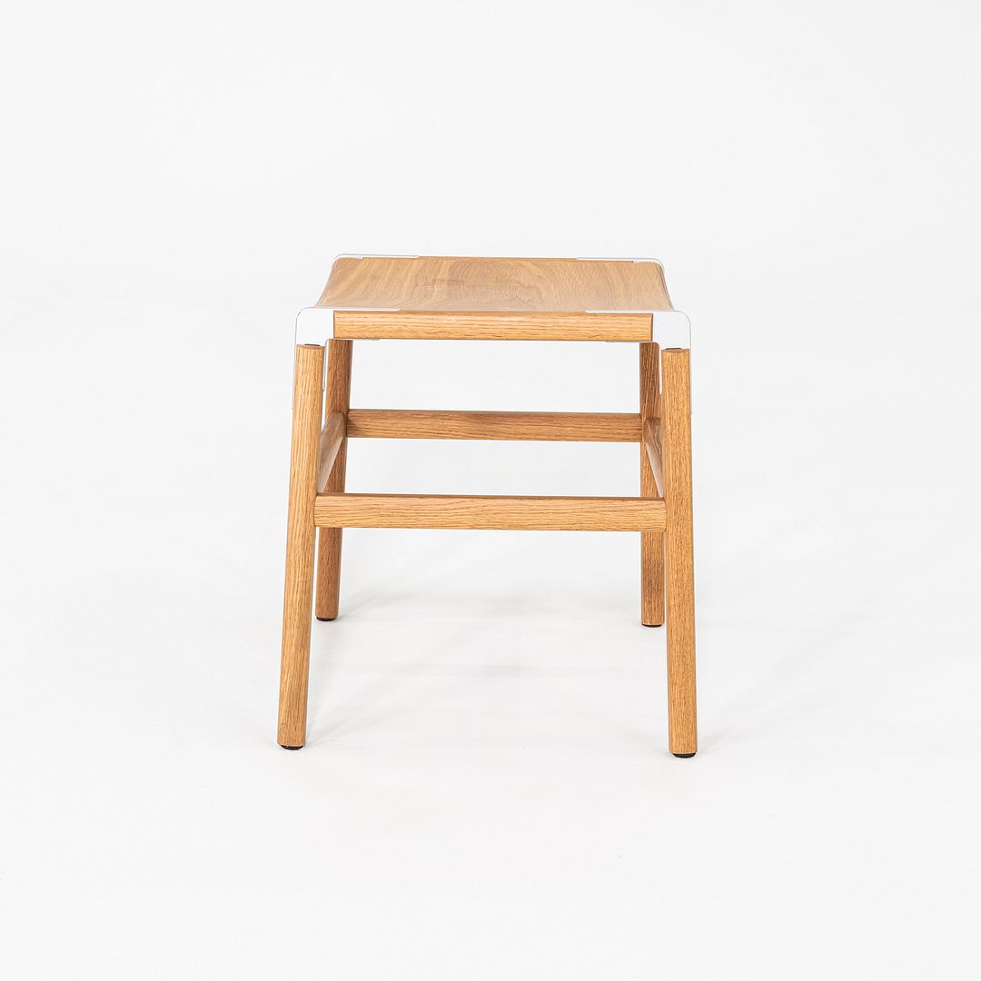 Shorty Backless Standard Chair