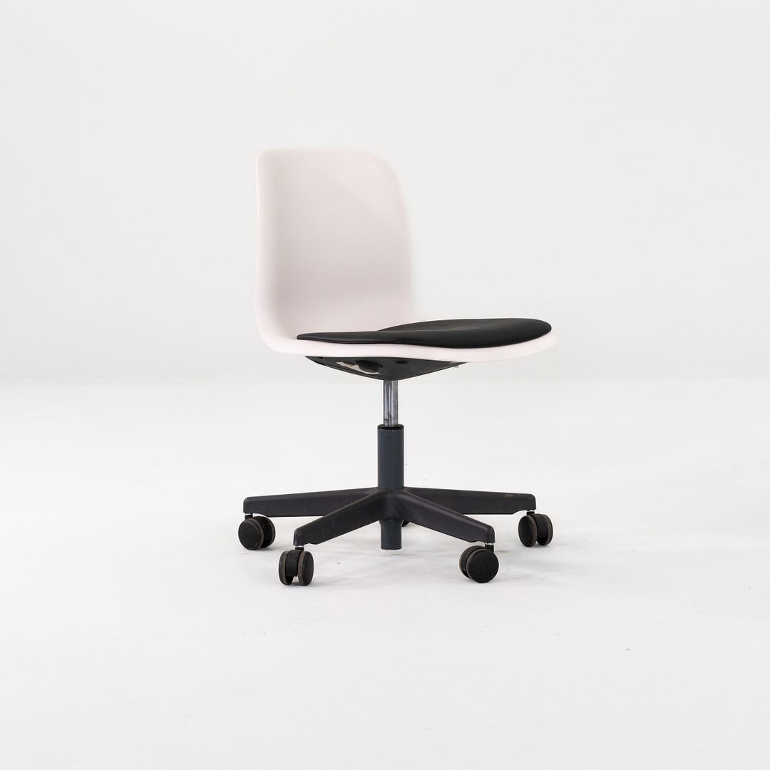 SixE Swivel Desk Chair