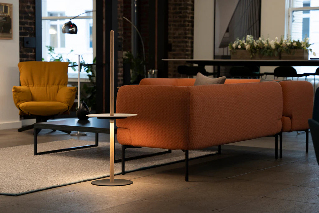 Nivél Portable Pedestal Table