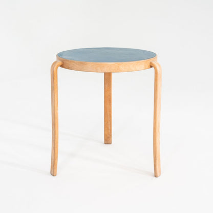 8000 Series Table