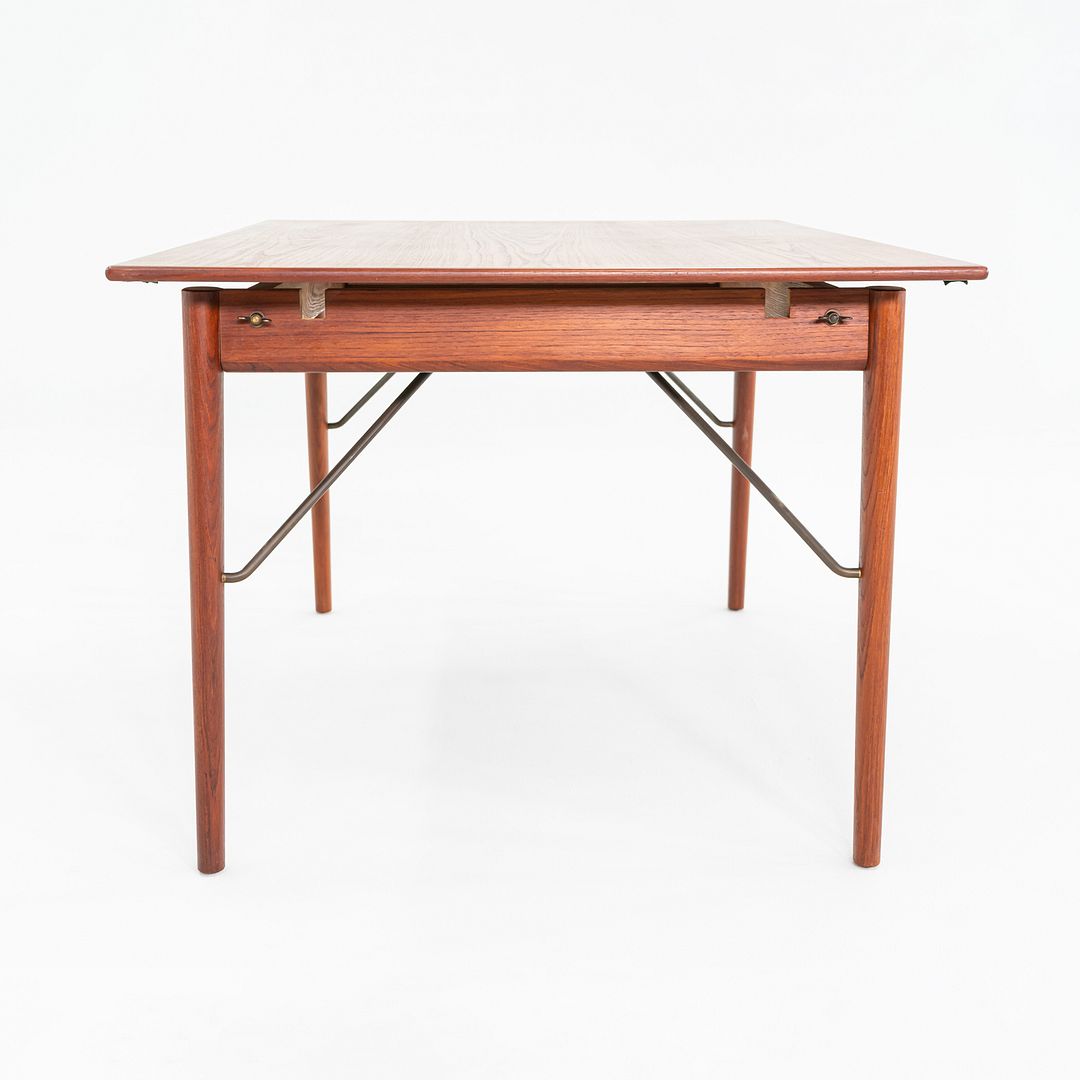Draw Leaf Dining Table