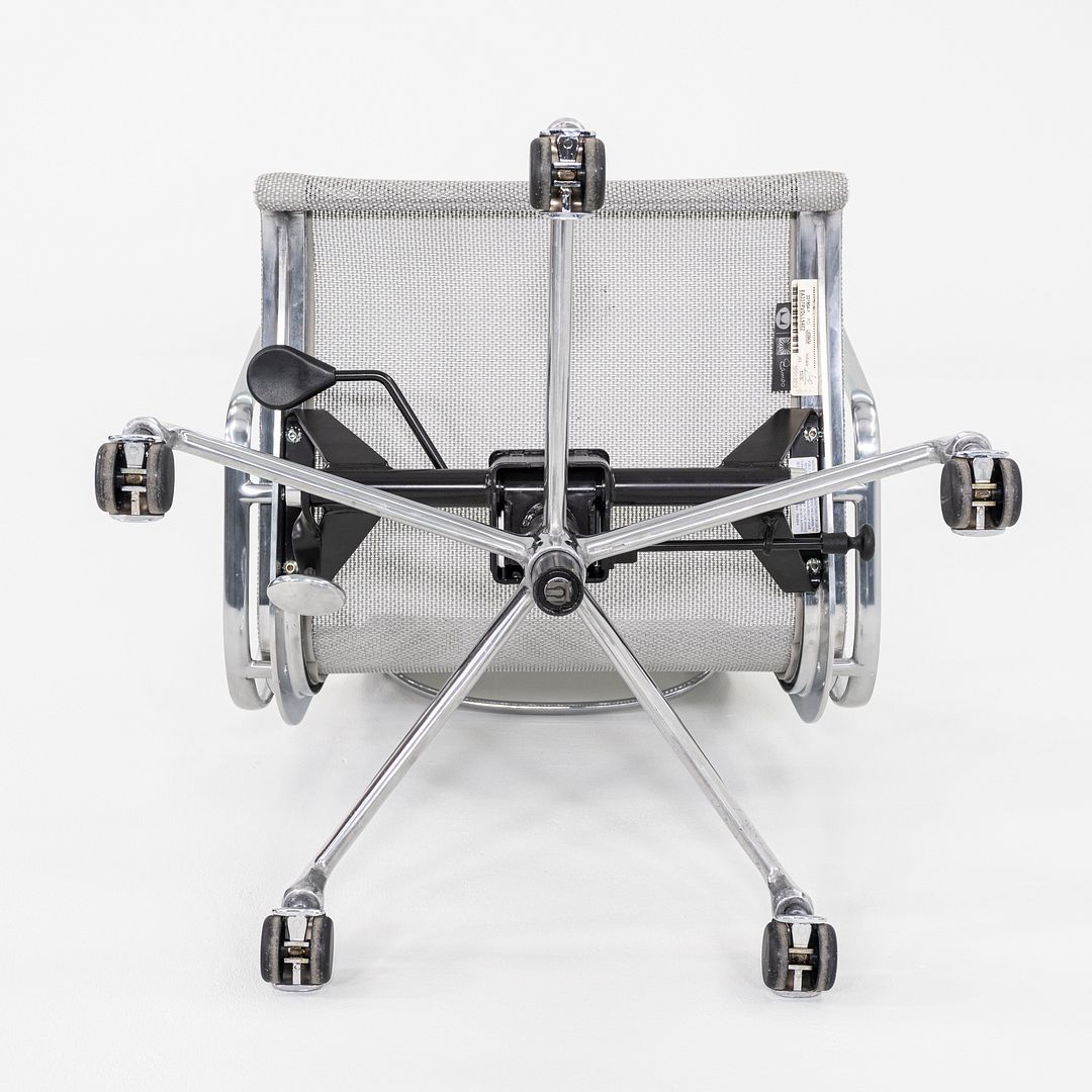 Aluminum Group Executive Desk Chair, Model EA337