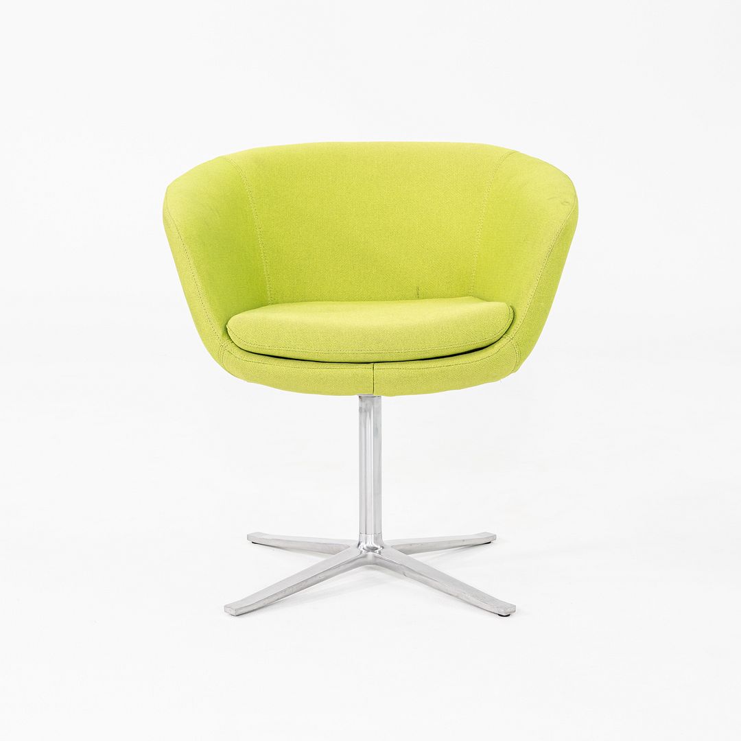 Bob Guest Swivel Chair