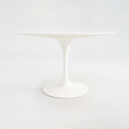 Tulip Dining Table