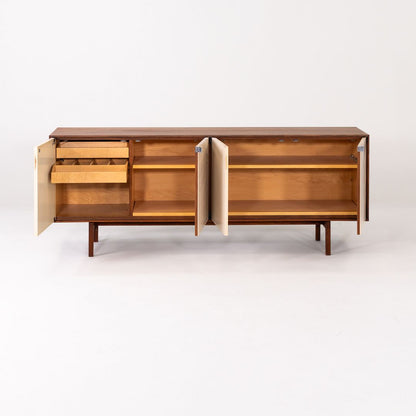 Cabinet, Model 541