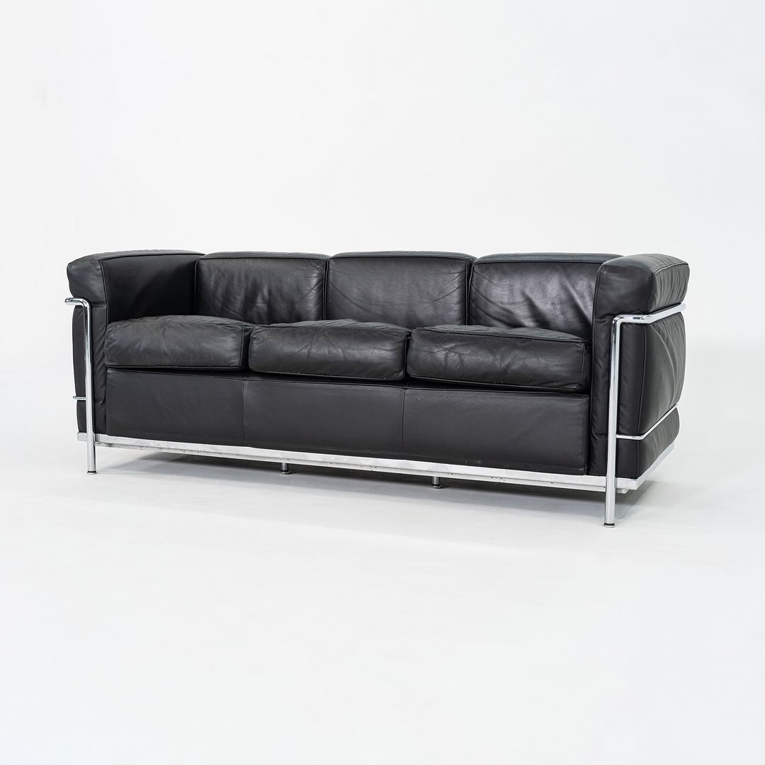 LC2 3-Seat Sofa