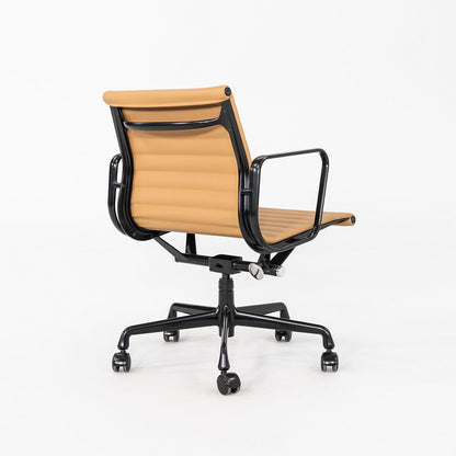 Eames Aluminum Group Management Desk Chair, Model EA335