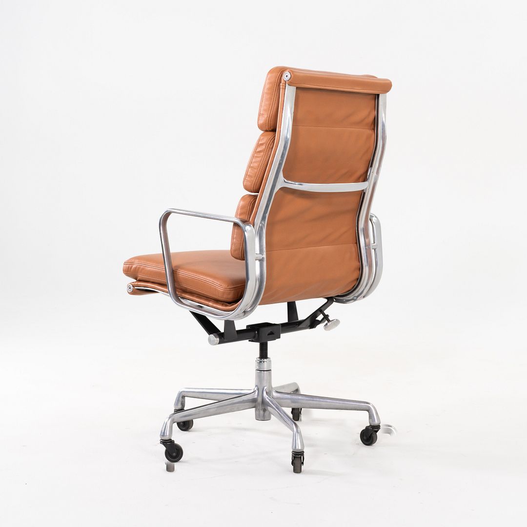 Soft Pad Executive Desk Chair, EA437