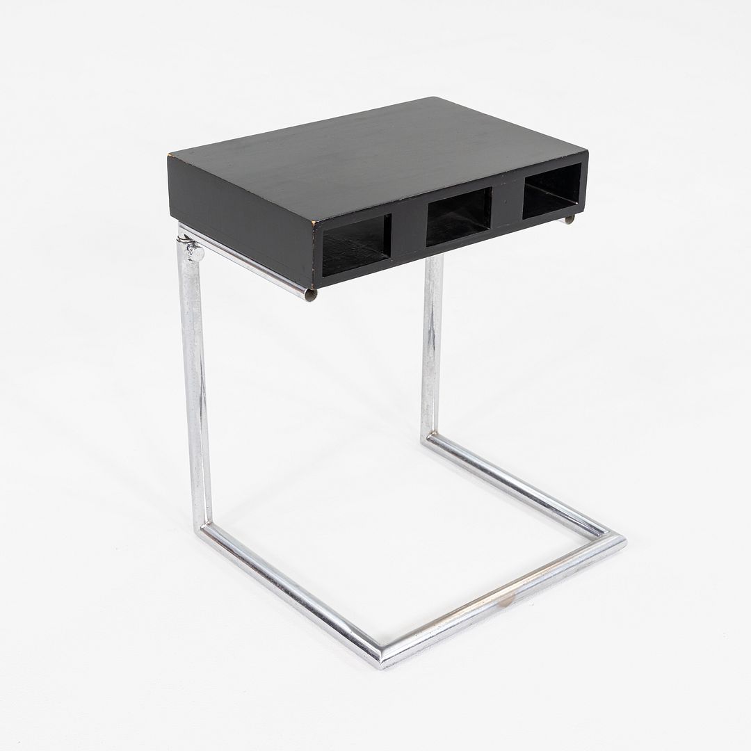 Bauhaus Side Table