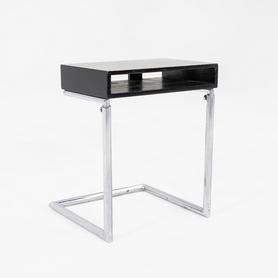 Bauhaus Side Table