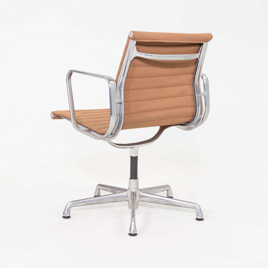 Aluminum Group Management Desk Chair