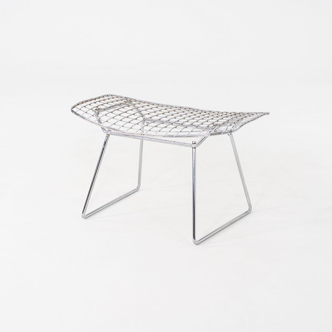 Bertoia Bird Lounge Ottoman