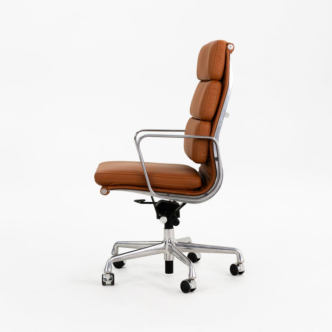 Aluminum Group Soft Pad Executive Desk Chair, Model EA437