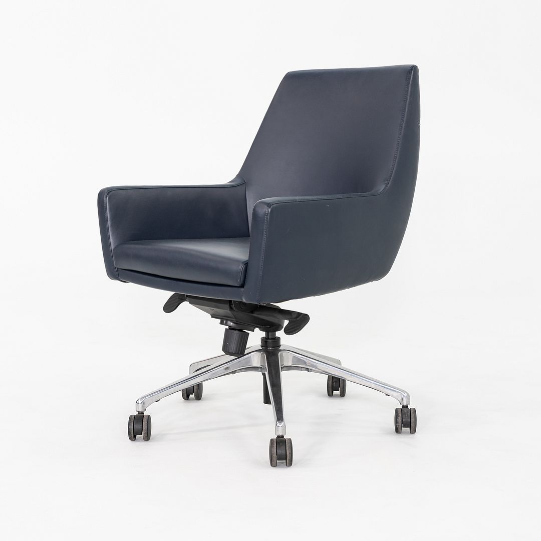 Cardan Conference Chair