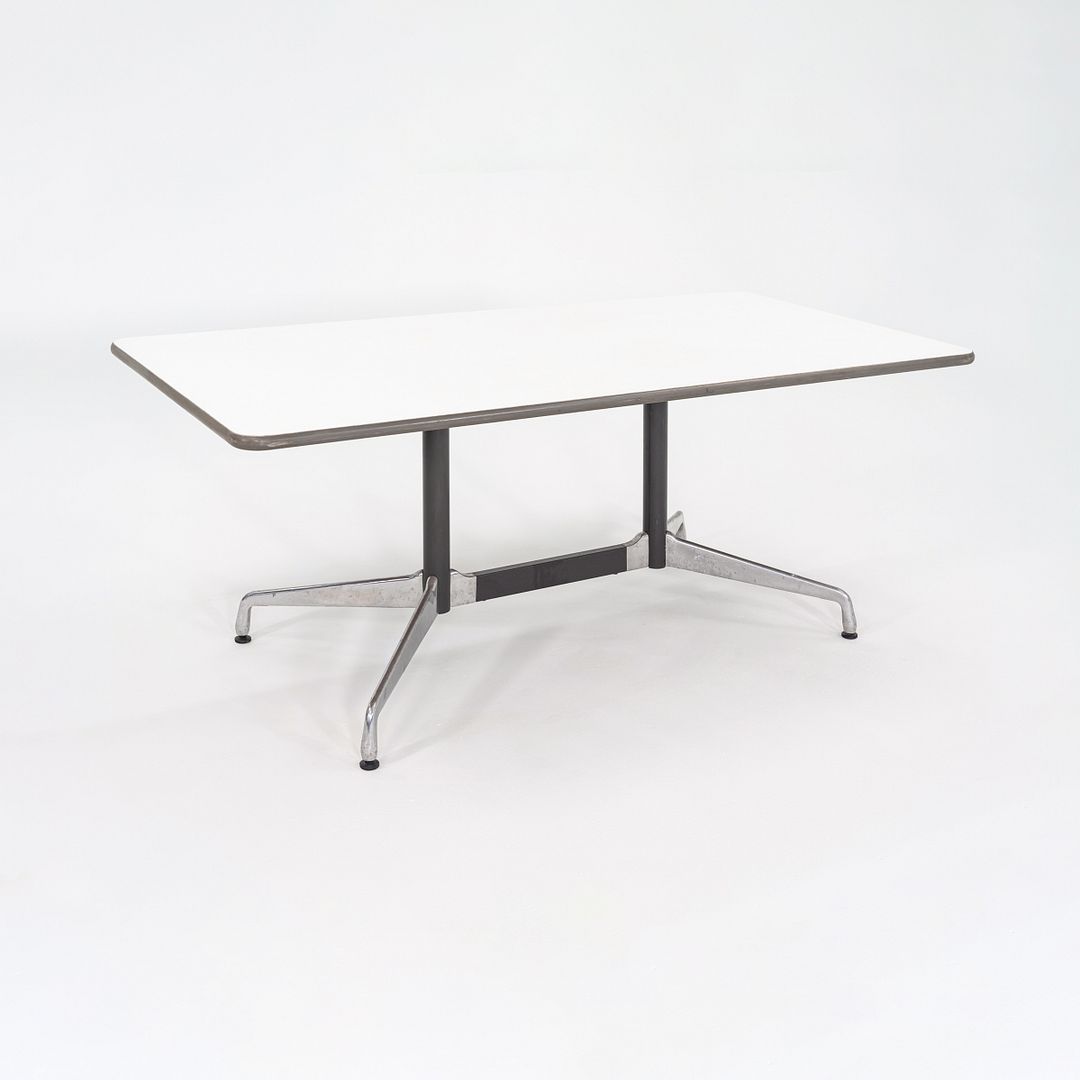 Segmented Conference Table, Model ET143