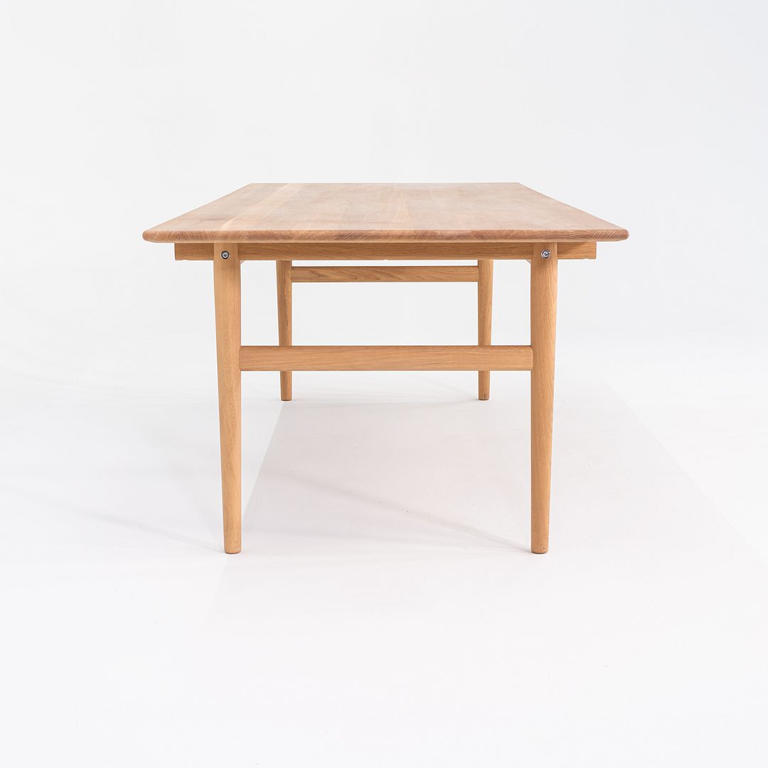 CH327 Dining Table