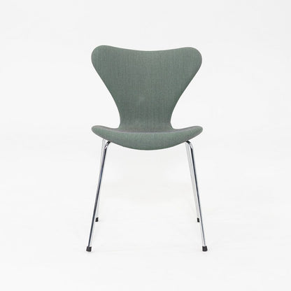 Series 7 Chair, Model 3107