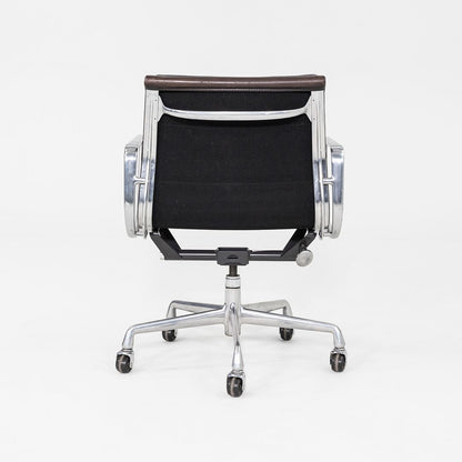 Soft Pad Management Chair, EA435
