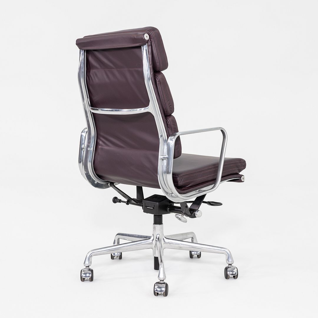 Soft Pad Executive Chair, EA437