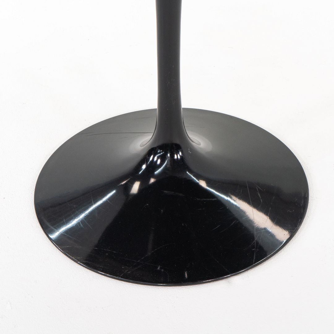 Tulip Dining Table