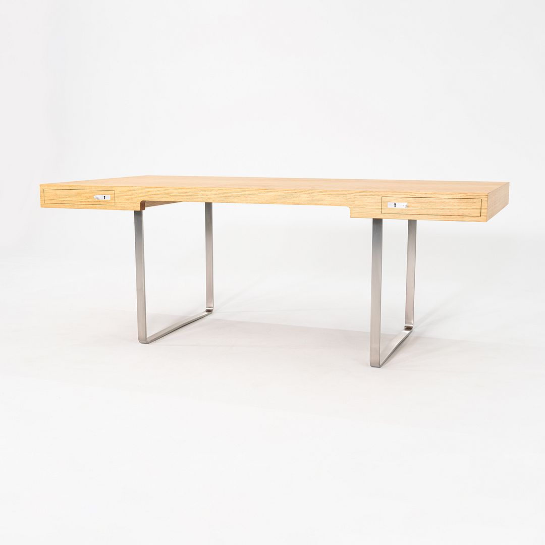 CH110 Desk