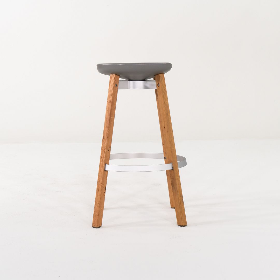 SU Bar Stool