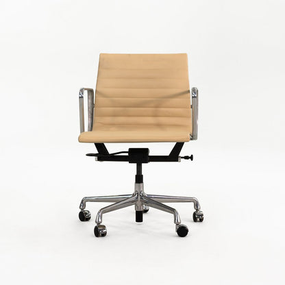 Aluminum Group Management Desk Chair, Model EA335