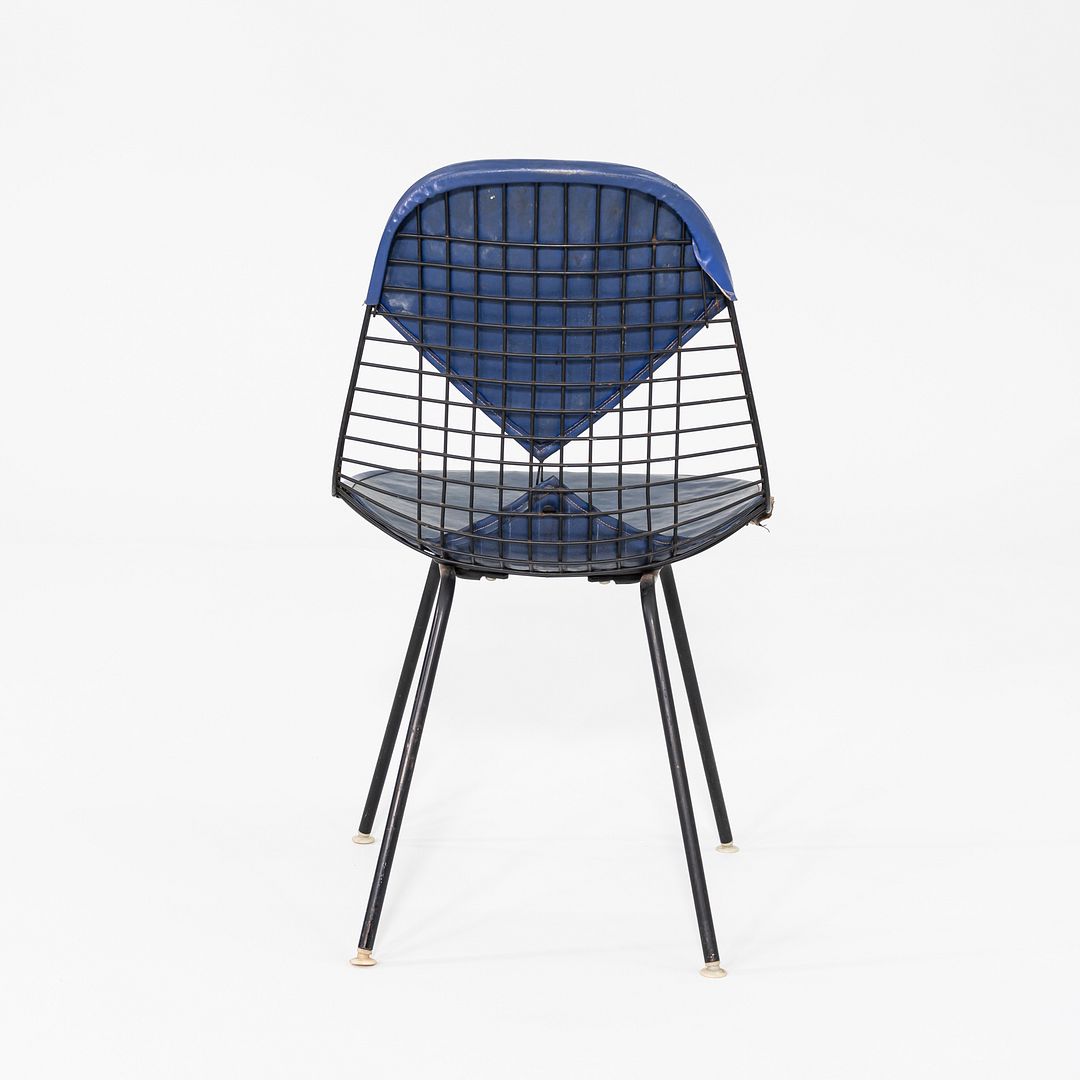 DKX-1 Chair