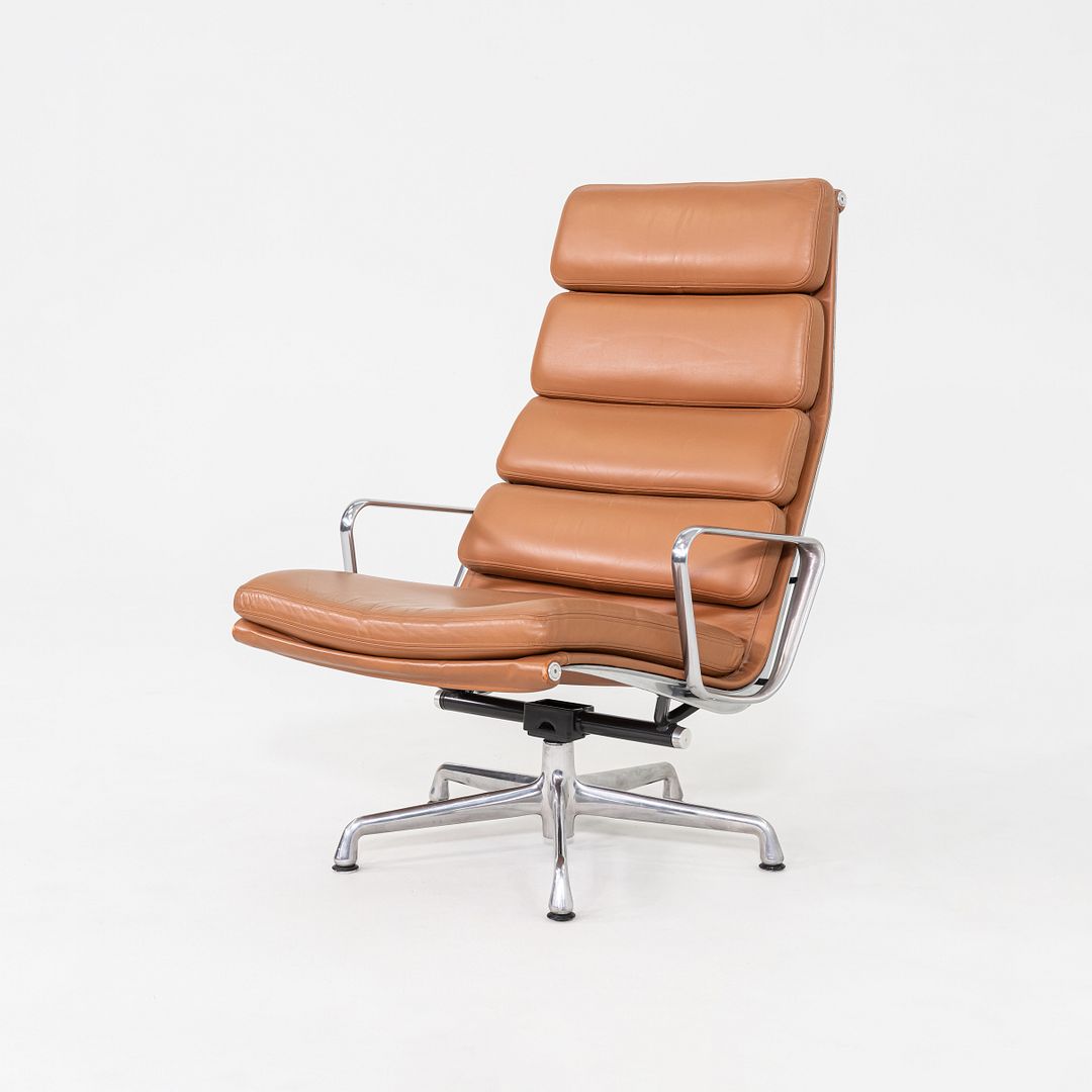Eames Soft Pad Lounge Chair, Model EA433