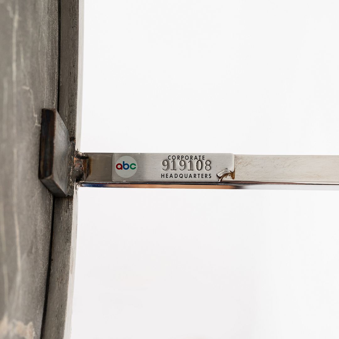 Round Side Table, Model TA-39