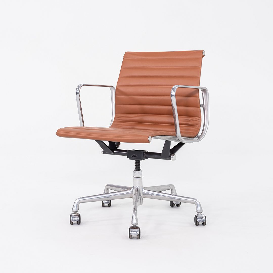 Aluminum Group Management Chair, Model EA335