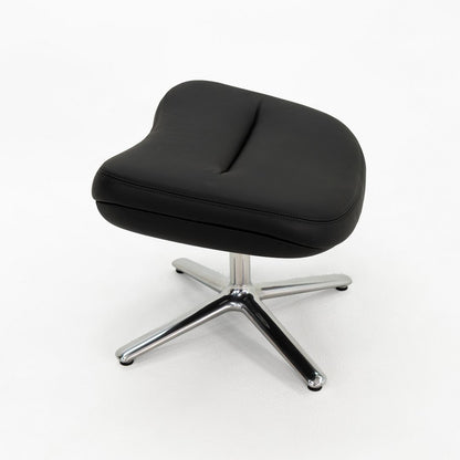 Diffrient Lounge Chair and Ottoman