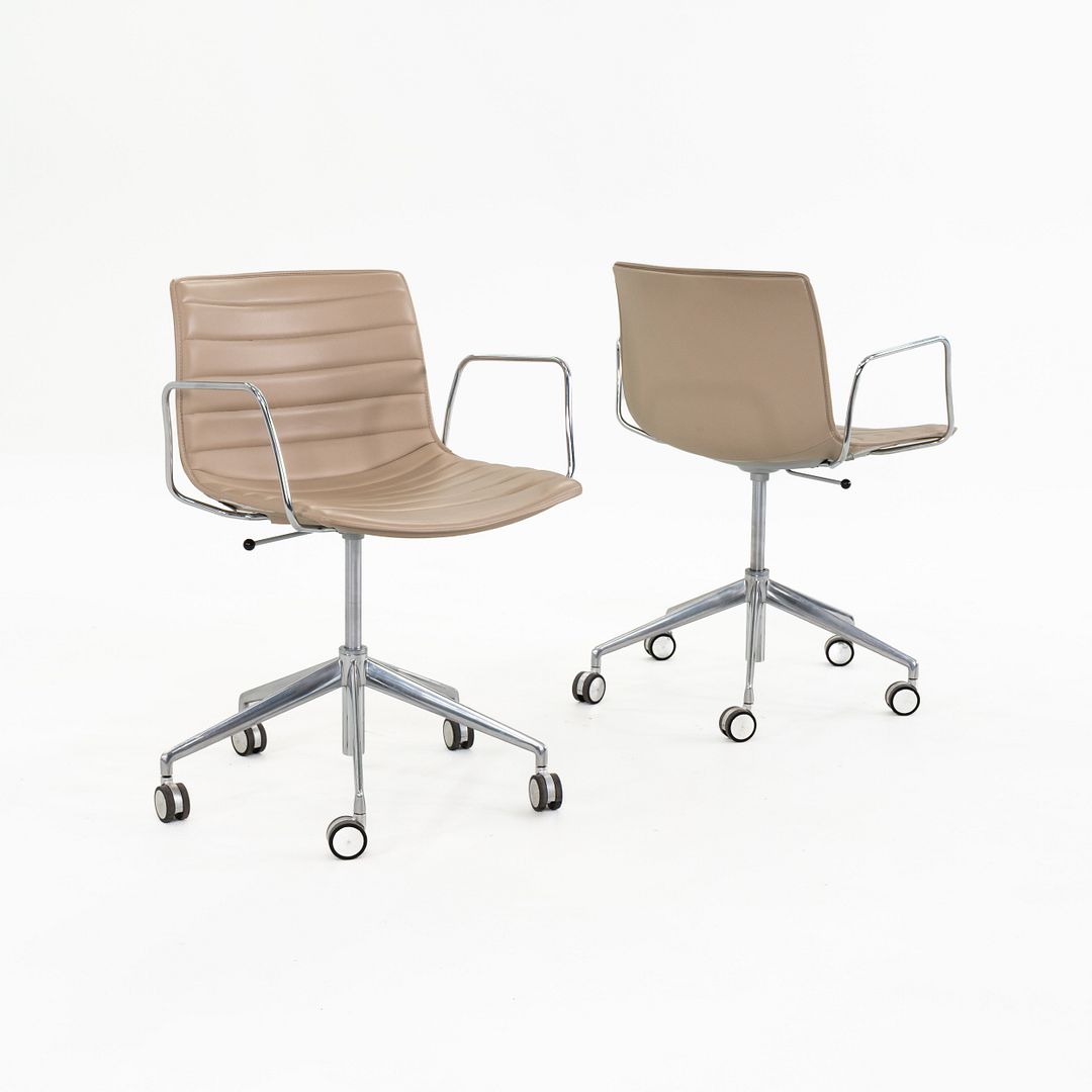 Catifa 53 Desk Chair