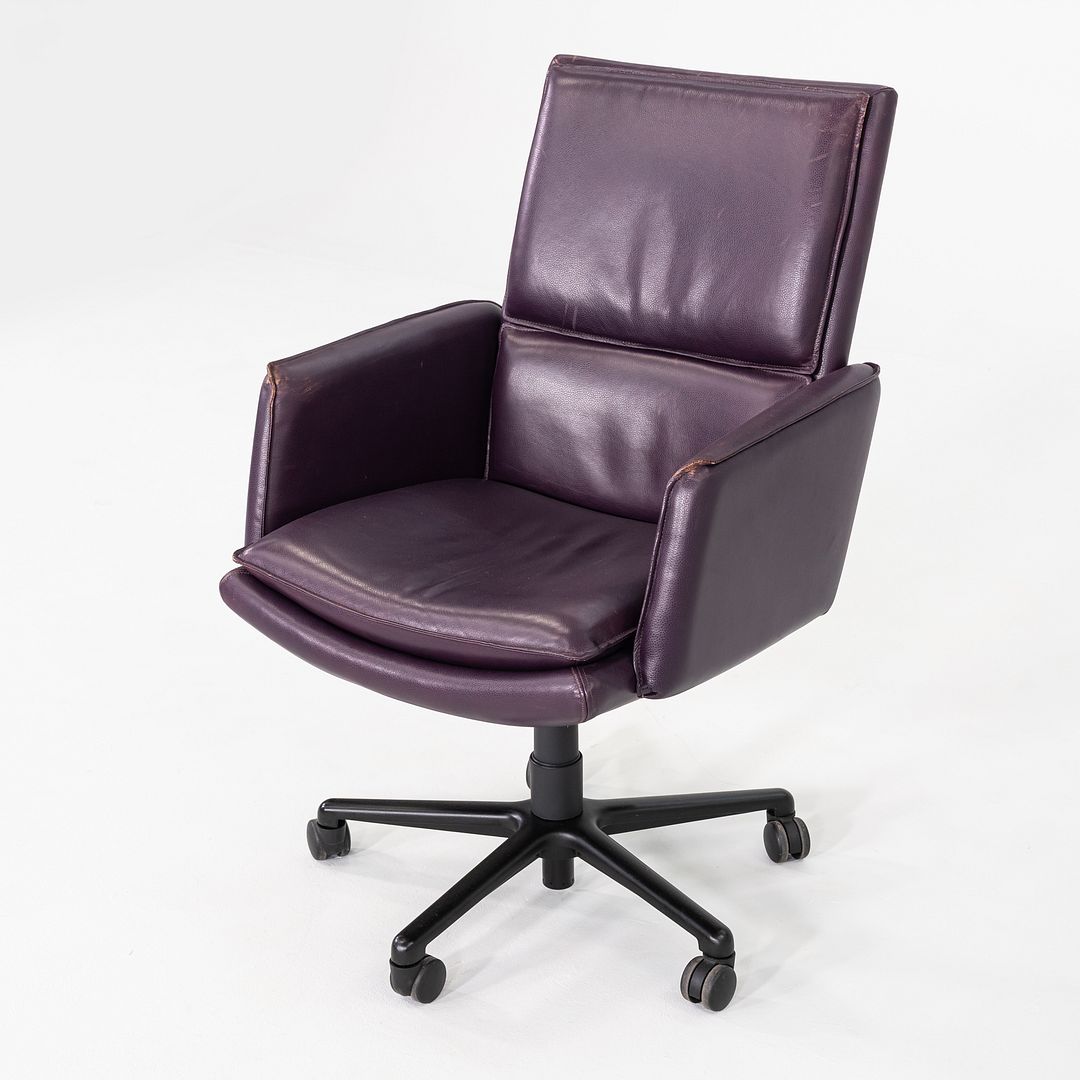 Elite Desk Chair, Model 587-5