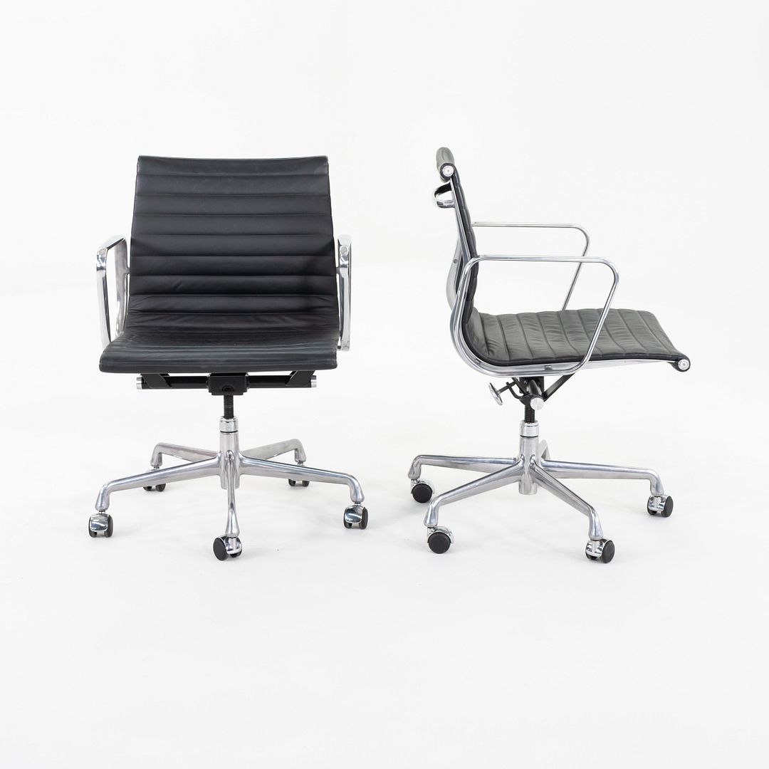 Aluminum Group Management Desk Chair
