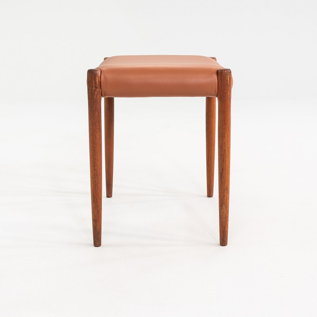 Moller 80A Stool