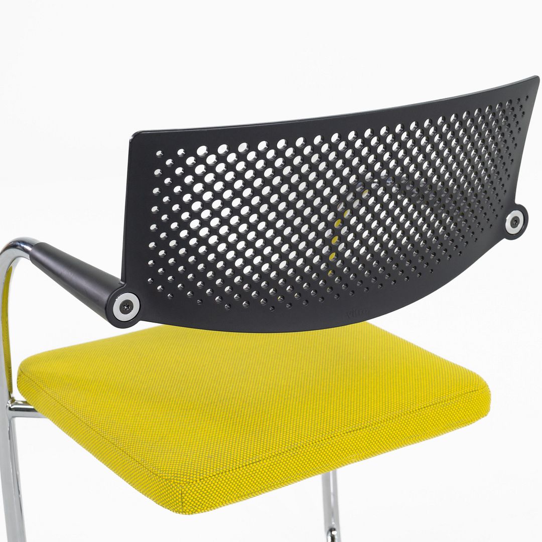 Visavis Cantilever Dining Chair