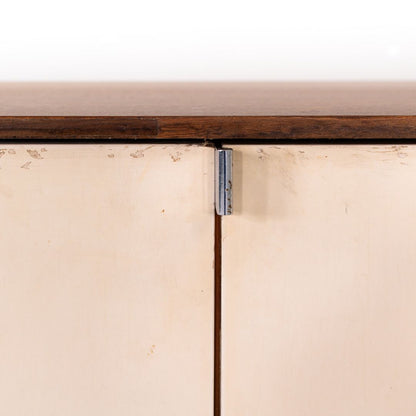 Cabinet, Model 541