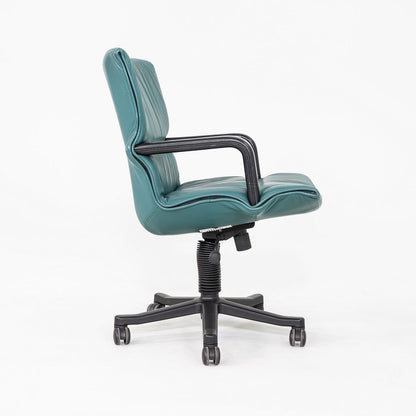 735 Desk Chair