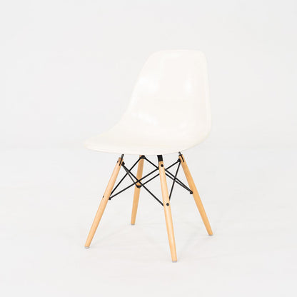 DSW Chair