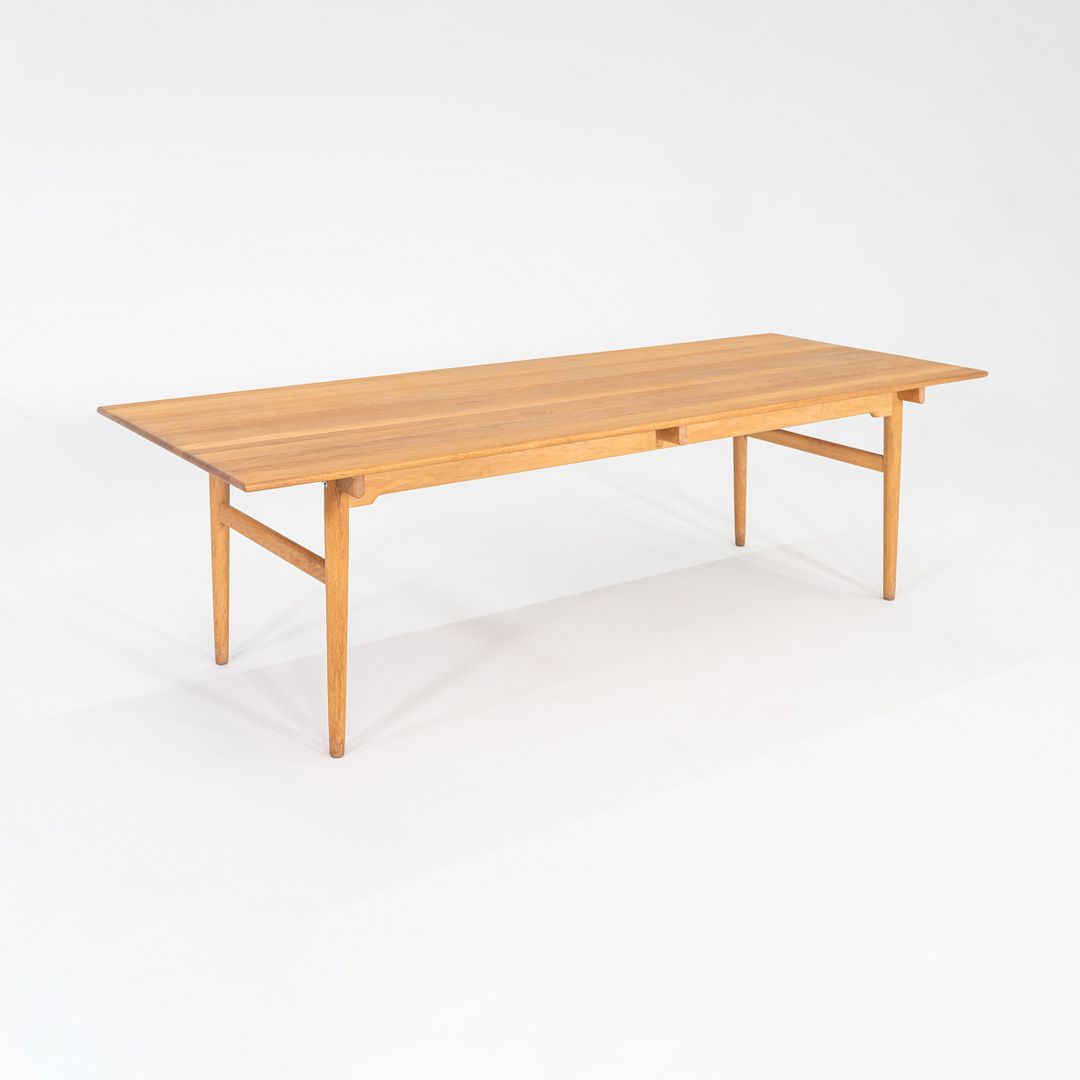 CH327 Dining Table