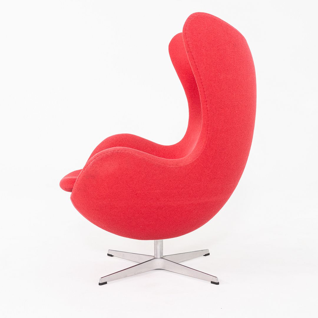 Egg Chair and Ottoman