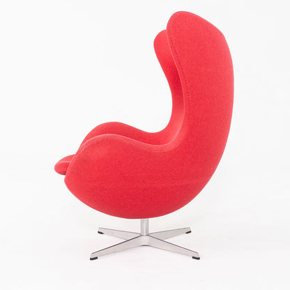Egg Chair and Ottoman