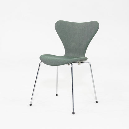Series 7 Chair, Model 3107