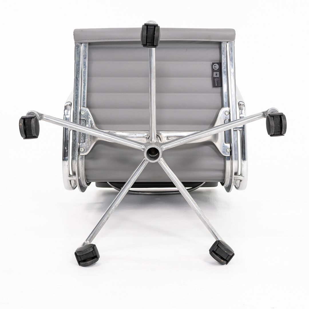 Eames Aluminum Group Management Desk Chair, Model EA108