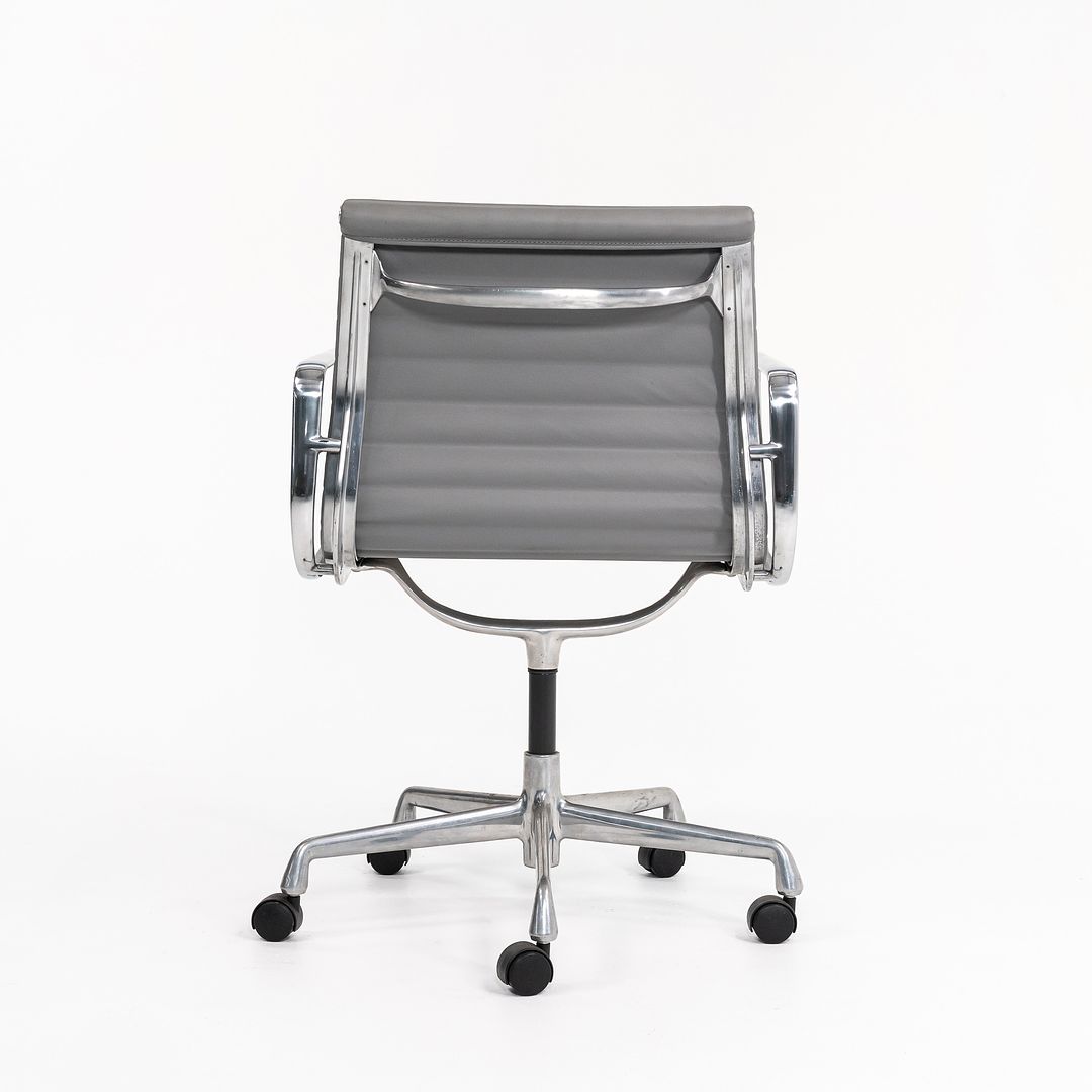 Eames Aluminum Group Management Desk Chair, Model EA108