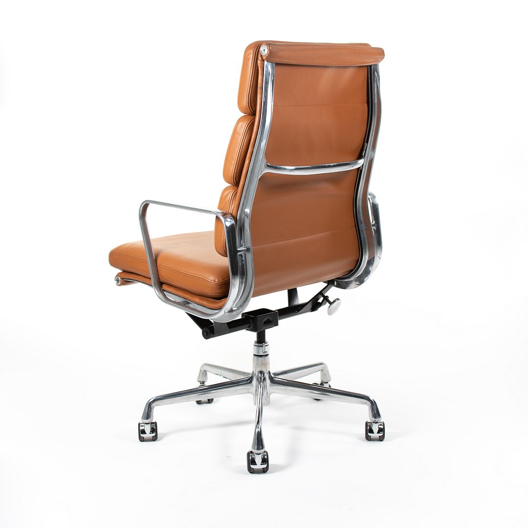 Eames Aluminum Group Soft Pad Executive Chair, Model EA420