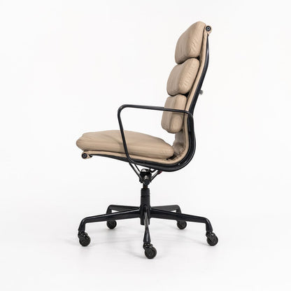 Soft Pad Executive Chair, Model EA219