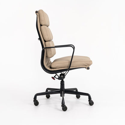 Soft Pad Executive Chair, Model EA219