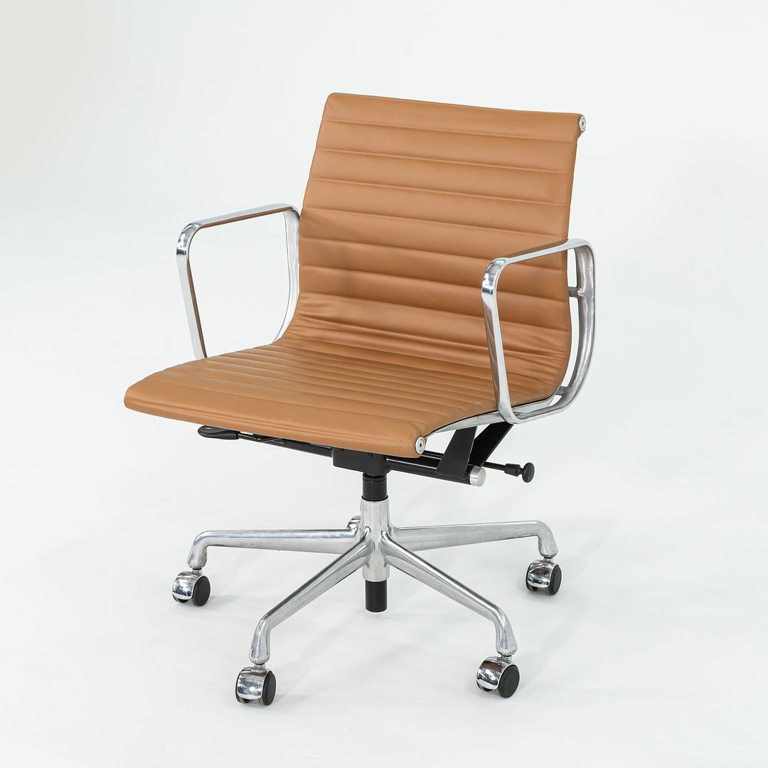 Aluminum Group Management Desk Chair, Model EA335